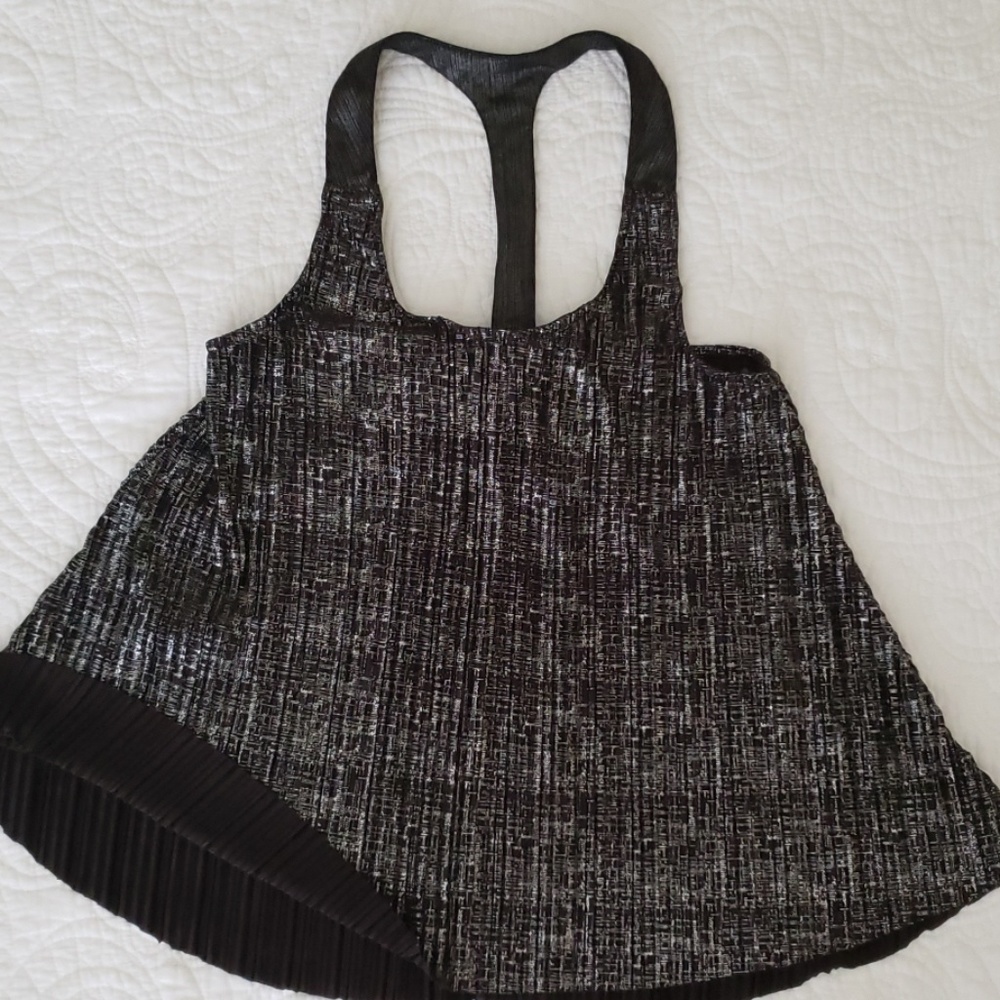 Weavers Racer Back Blouse Size Small